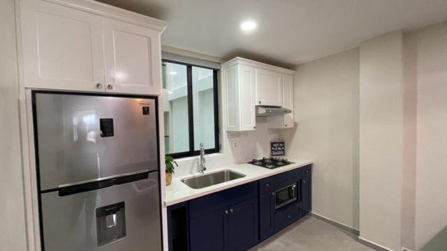 Luxury Condo Downtown โรซาริโต ภายนอก รูปภาพ